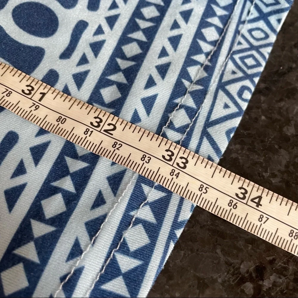 R&B Collection blue geo print scoop neck short sleeve relaxed fit Dress Large - Picture 10 of 10